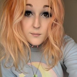 Meet your Posher, Camilla